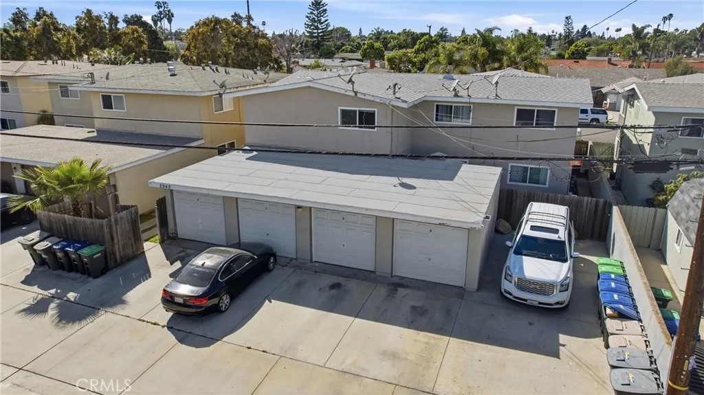 2940 Peppertree