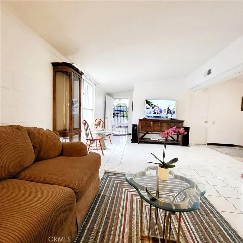 30770 San Gabriel East