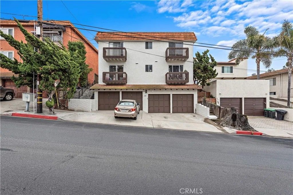 Photo of 112 E Avenida San Gabriel #3, San Clemente, CA 92672 (MLS # OC26064086)