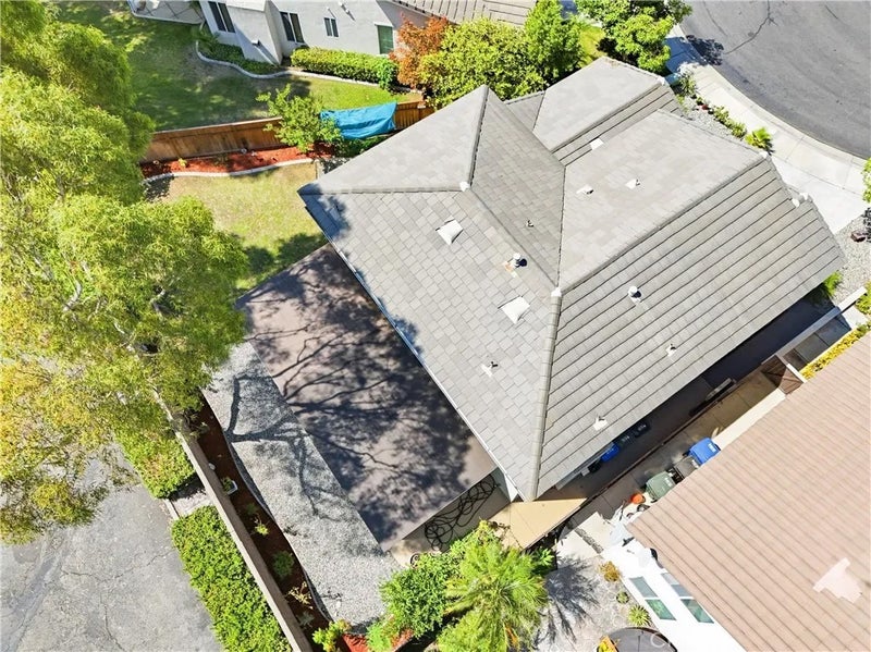 2822 Parksquare