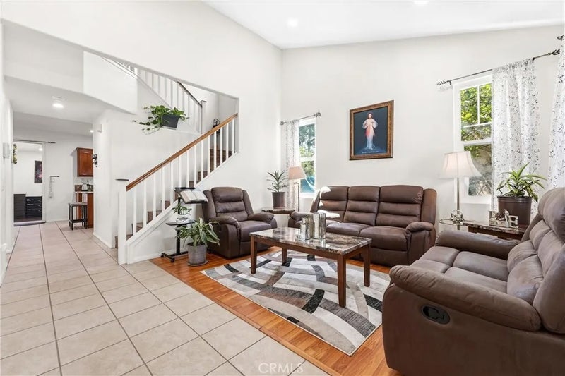 2822 Parksquare