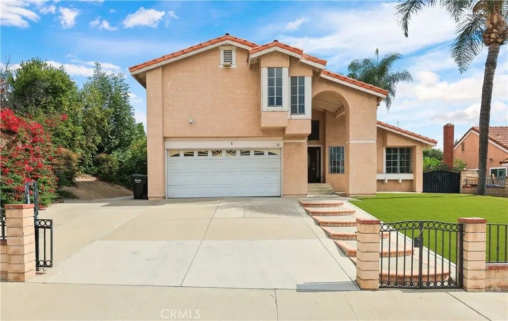 Photo of 30 Country Wood Dr, Phillips Ranch, CA 91766 (MLS # OC25239074)