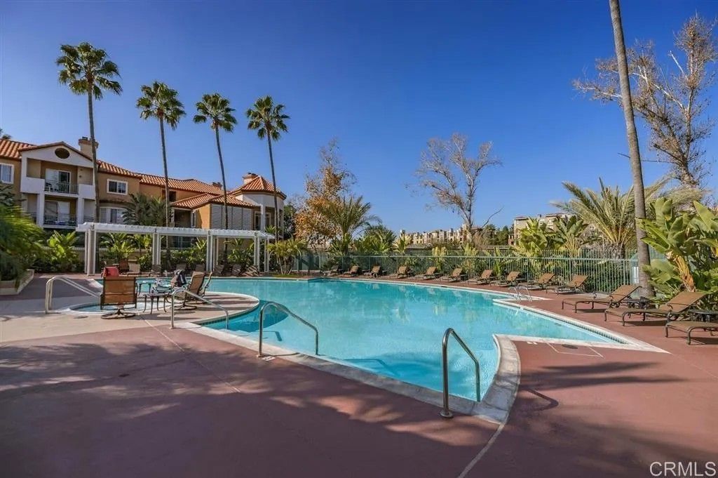 Photo of 2050 Camino De La Reina #3203, San Diego, CA 92108 (MLS # PTP2600330)