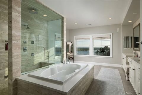 Tiny photo for 4746 Oceanridge Dr, Huntington Beach, CA 92649 (MLS # OC25238329)