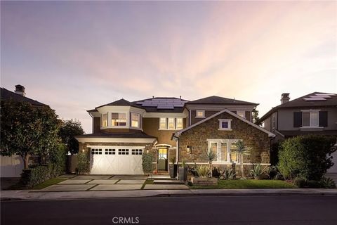 Tiny photo for 4746 Oceanridge Dr, Huntington Beach, CA 92649 (MLS # OC25238329)