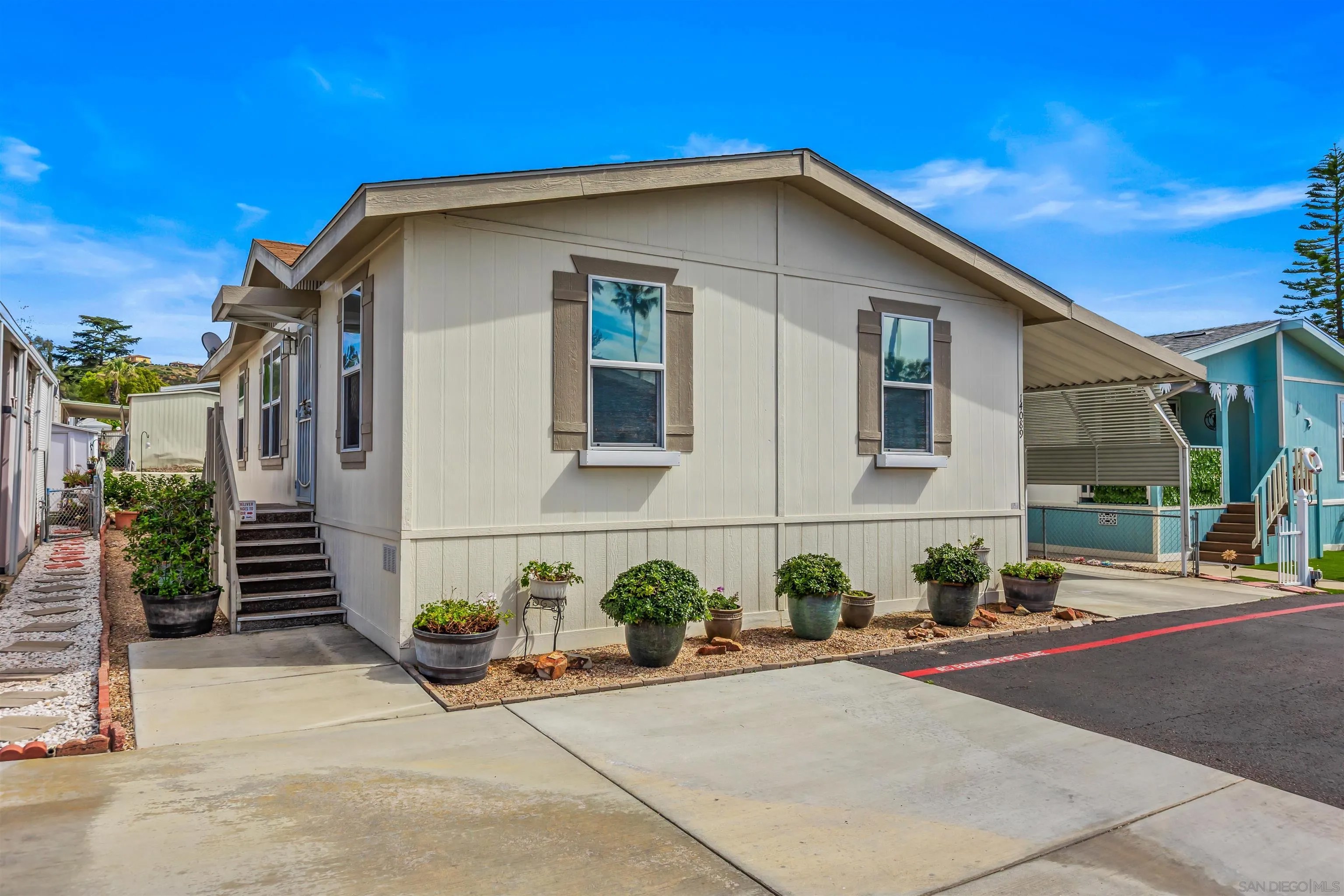 14089 Pomegranate Ave 214