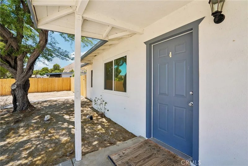 49272 Hibiscus Drive