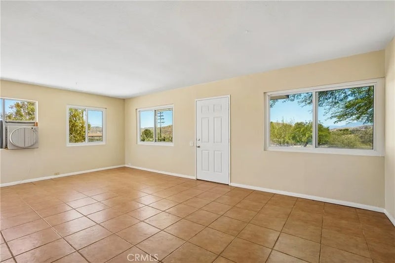 49272 Hibiscus Drive