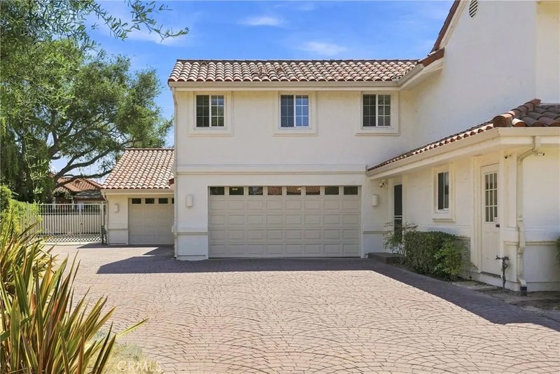 4690 Crimson Court