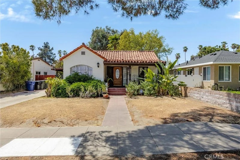 3334 N Sierra
