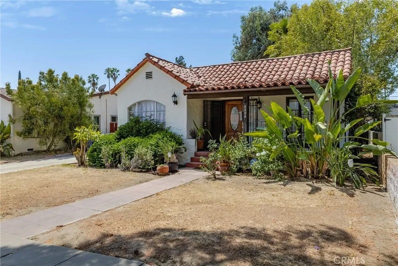 3334 N Sierra