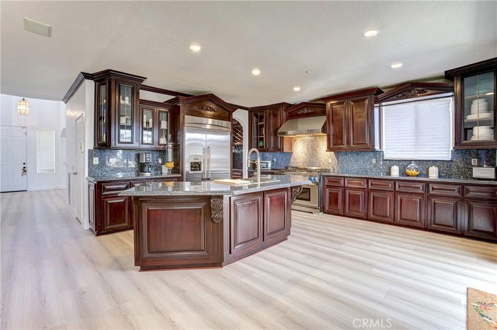 Photo of 8034 Palm View, Riverside, CA 92508 (MLS # SW26057366)