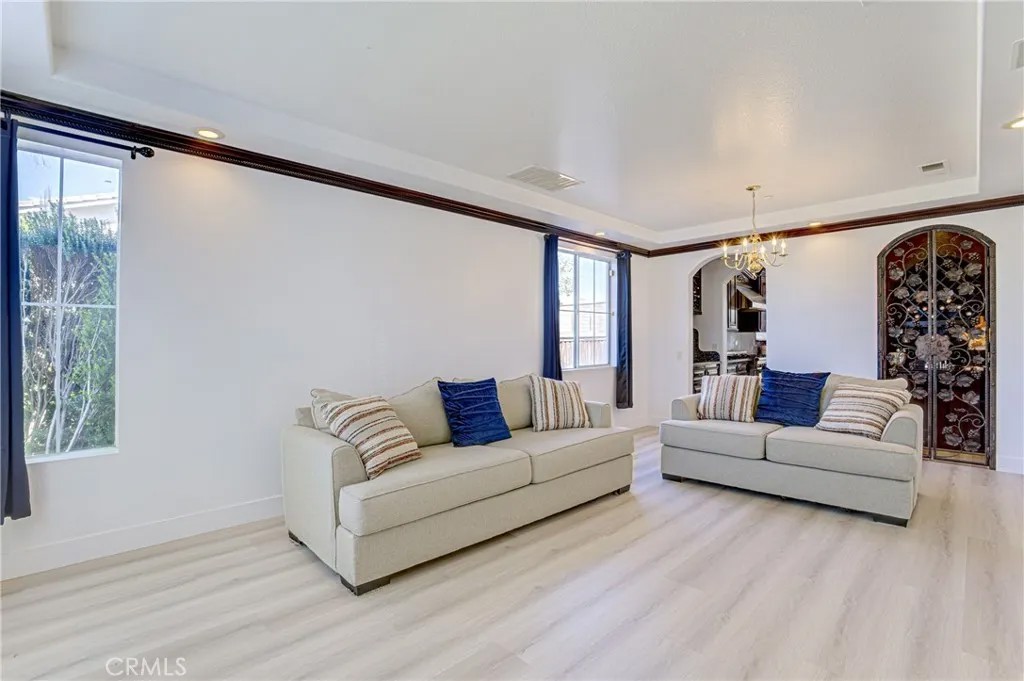 8034 Palm View