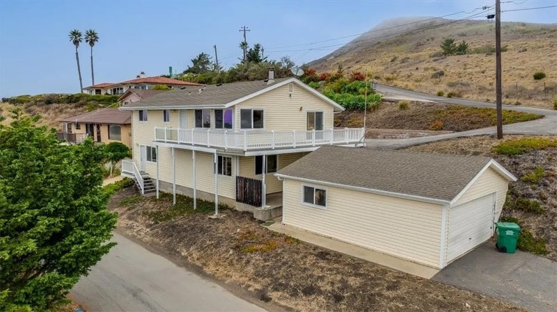 1097 Saint Mary