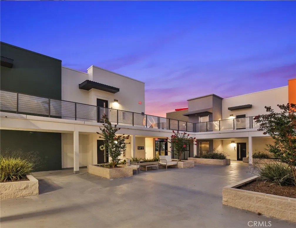 1300 W Mission Boulevard