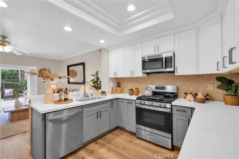 Tiny photo for 2089 Paseo Azul, San Dimas, CA 91773 (MLS # CV25243841)