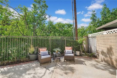 Tiny photo for 2089 Paseo Azul, San Dimas, CA 91773 (MLS # CV25243841)