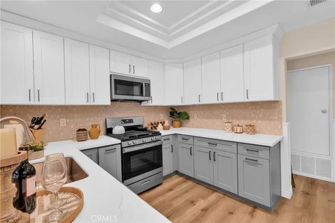 Tiny photo for 2089 Paseo Azul, San Dimas, CA 91773 (MLS # CV25243841)