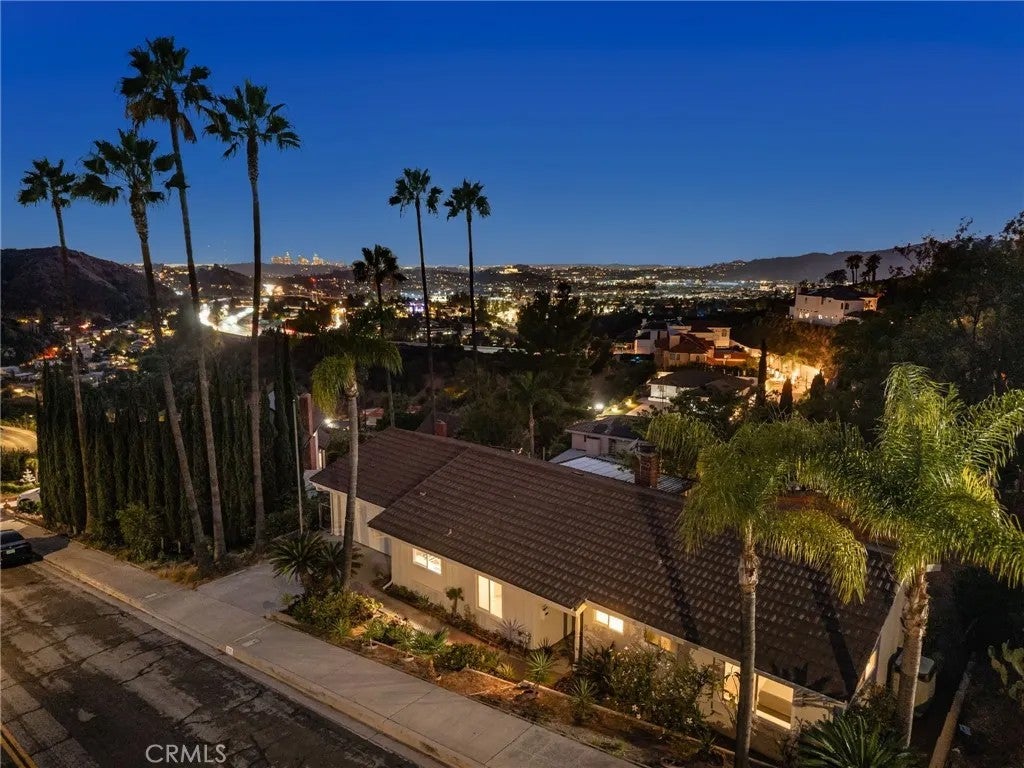 775 Ridge Drive