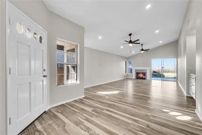 3094 Oakview