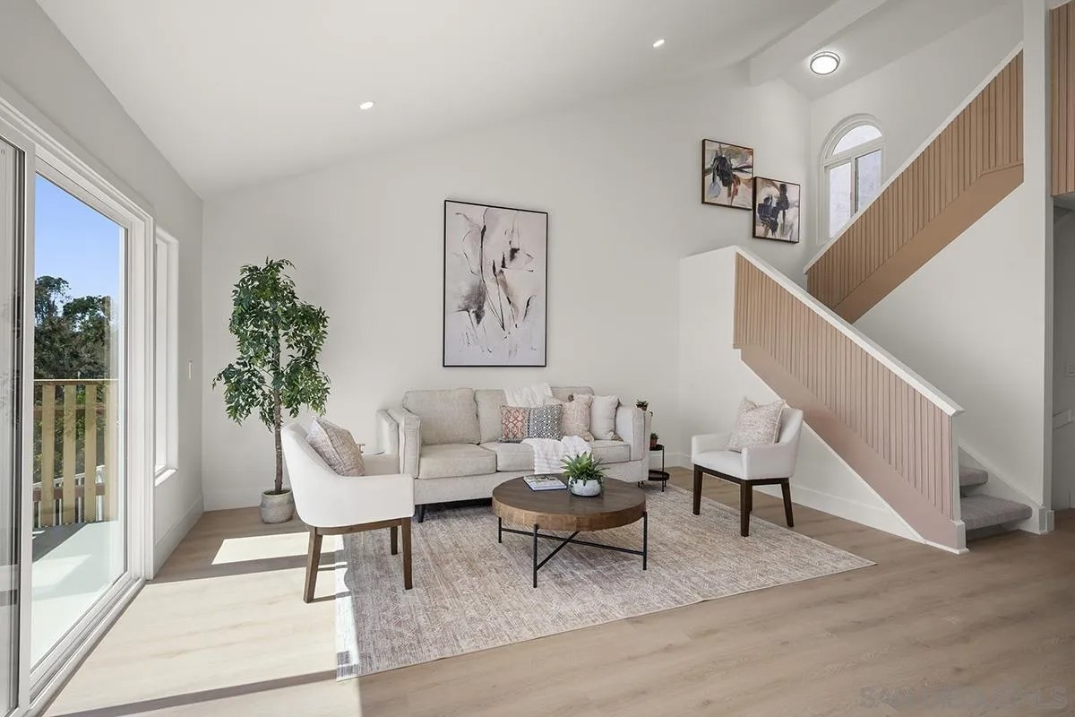 2702 Bay Canyon Ct