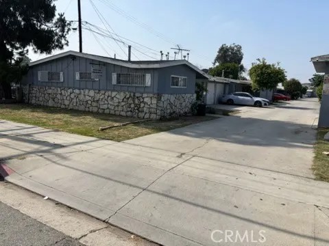4642 Live Oak