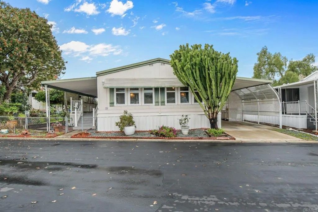 Photo of 1925 Otay Lakes Rd #52, Chula Vista, CA 91913 (MLS # PTP2600571)