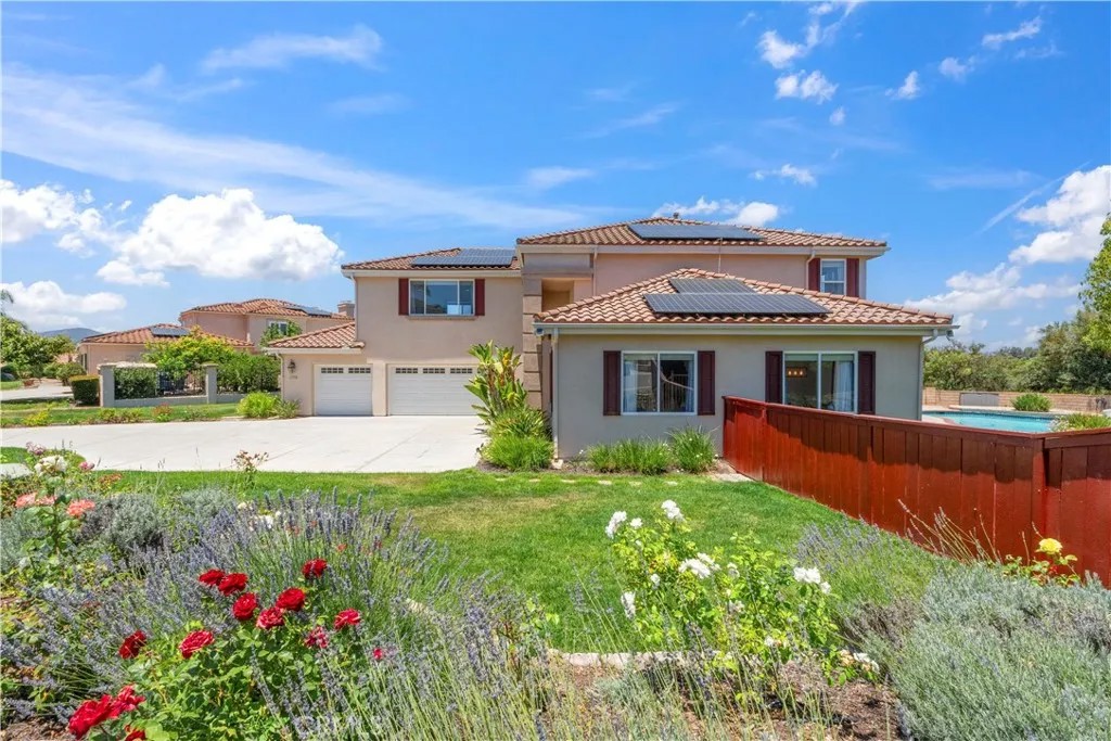 1732 Gamble Lane