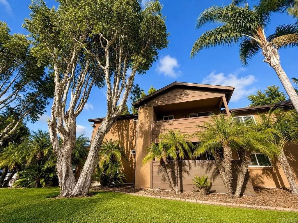 Photo of 502 Calle Montecito #18, Oceanside, CA 92057 (MLS # NDP2606694)