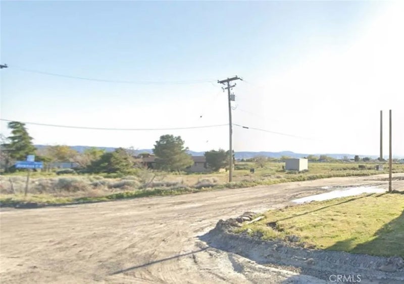 8401 Ave E-8