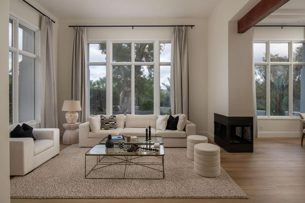 Photo of 2815 Santa Fe Vista Ct, Encinitas, CA 92024 (MLS # 250043840)