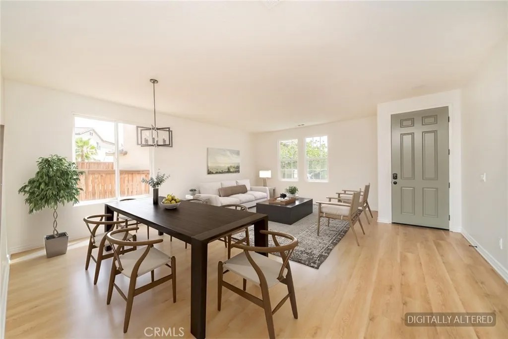 13637 Larkspur Court