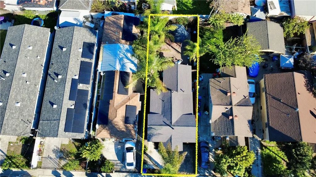 Photo of 9802 Defiance, Los Angeles, CA 90002 (MLS # DW25281552)