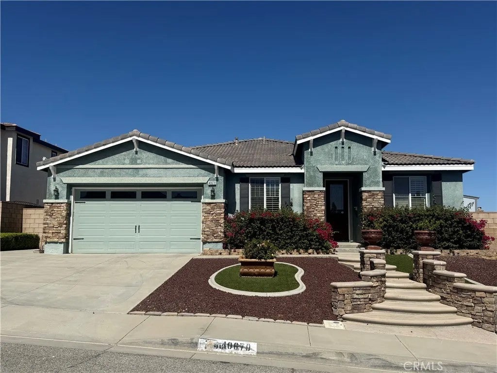 Photo of 40670 Oakbridge Way, Palmdale, CA 93551 (MLS # SR26201690)