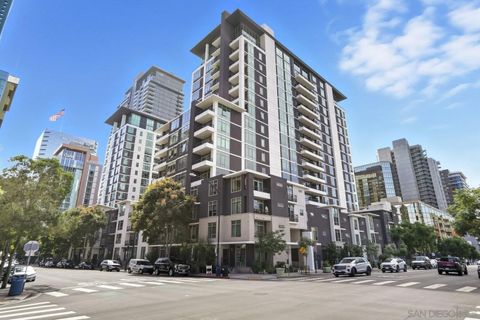 Photo of 425 W Beech St #1003, San Diego, CA 92101 (MLS # 250039409)