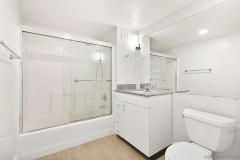 Tiny photo for 425 W Beech St #1003, San Diego, CA 92101 (MLS # 250039409)