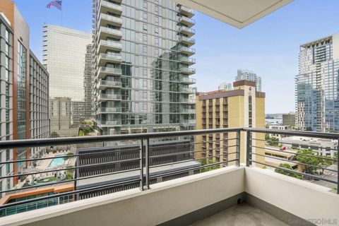Tiny photo for 425 W Beech St #1003, San Diego, CA 92101 (MLS # 250039409)