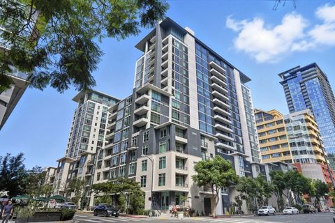 Tiny photo for 425 W Beech St #1003, San Diego, CA 92101 (MLS # 250039409)