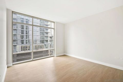 Tiny photo for 425 W Beech St #1003, San Diego, CA 92101 (MLS # 250039409)