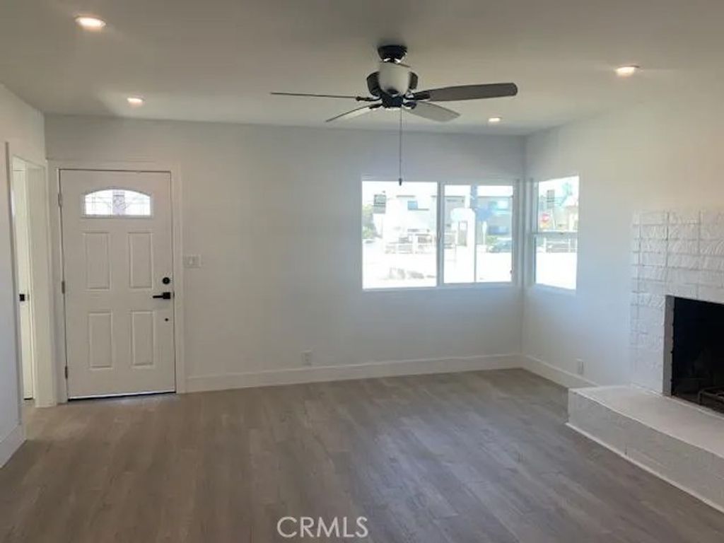 Photo of 5340 S J St, Oxnard, CA 93033 (MLS # BB26011512)