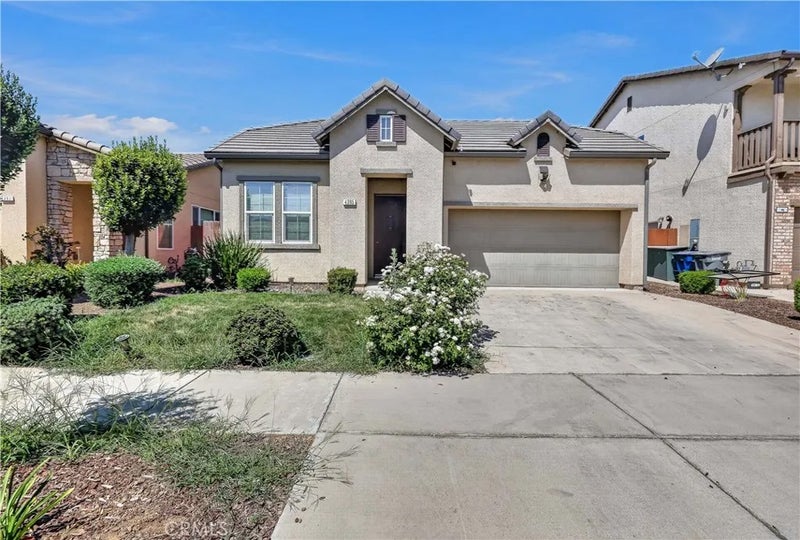 4395 Strathmore