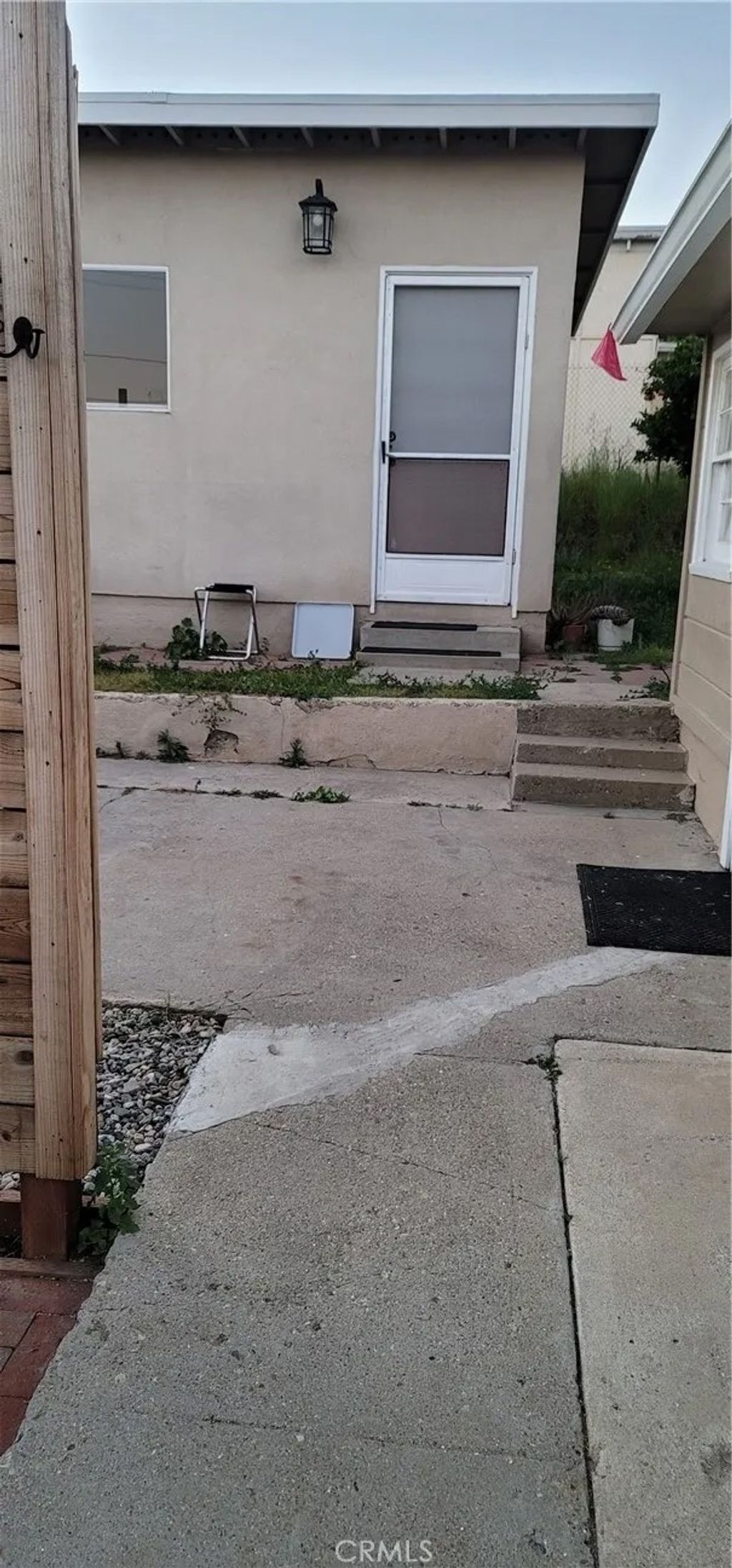 Photo of 10519 Nopalito Street, Ventura, CA 93304 (MLS # SR26077354)