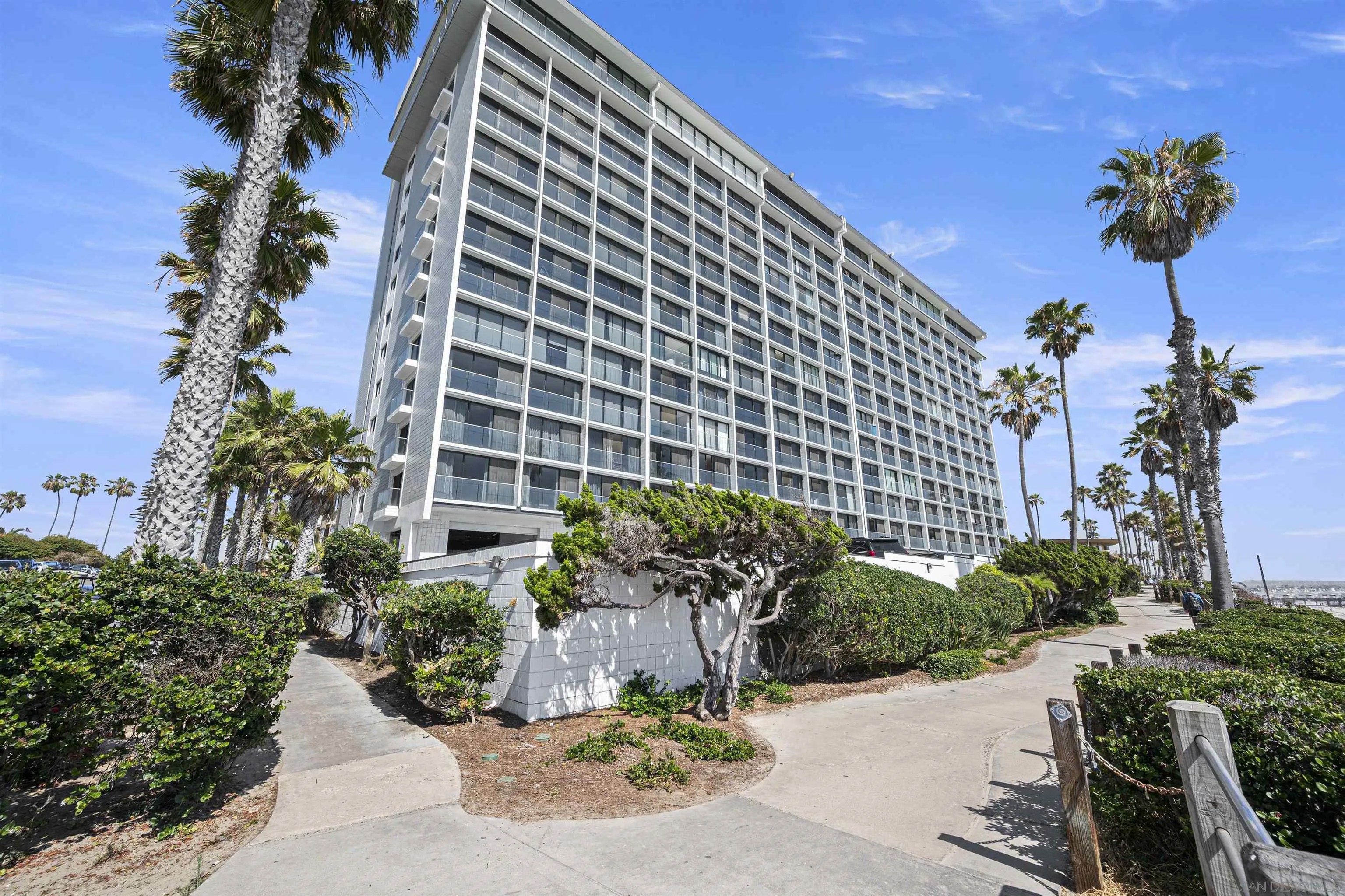 4767 Ocean Blvd 507