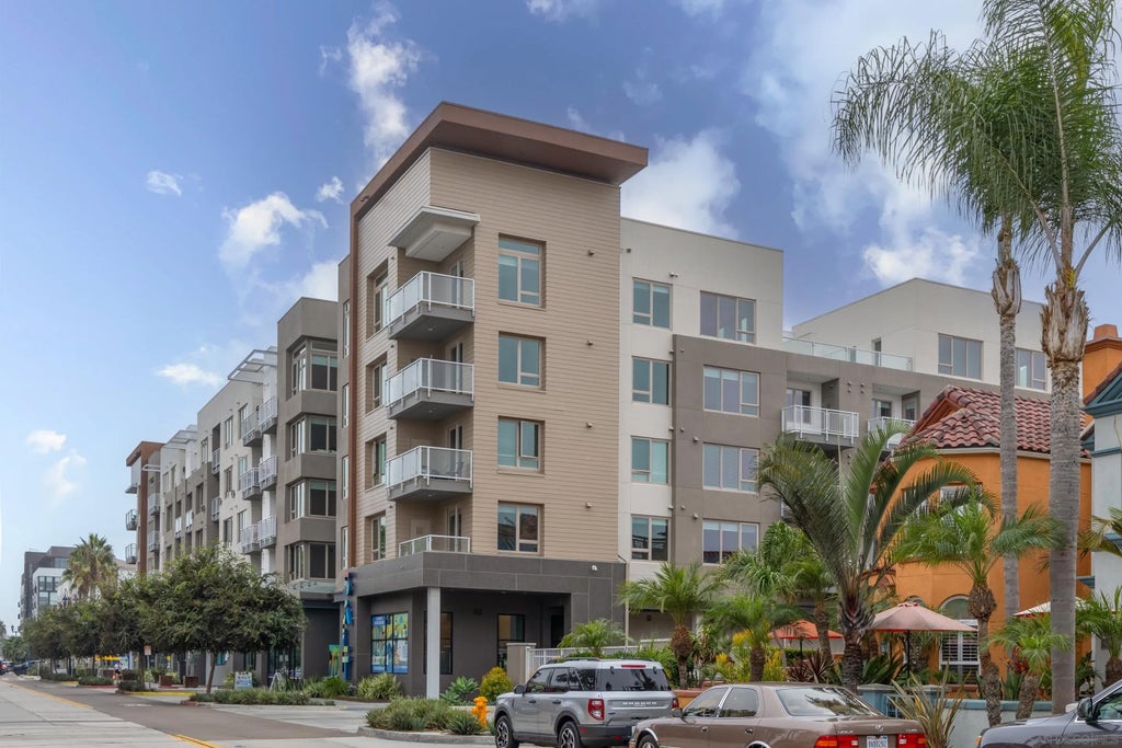 Photo of 355 N Cleveland ST #309, Oceanside, CA 92054 (MLS # 260025498)