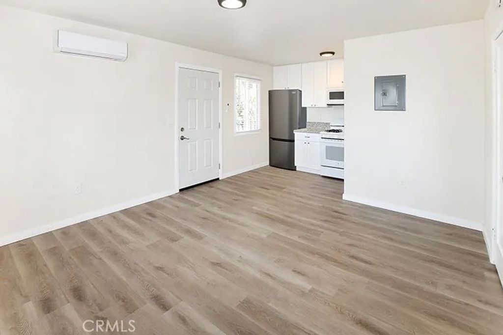 Photo of 10709 Sherman #10713, Sun Valley, CA 91352 (MLS # BB26011001)