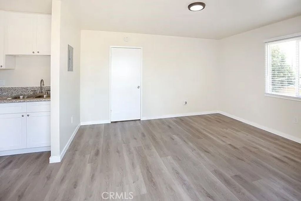 Photo of 10709 Sherman #10713, Sun Valley, CA 91352 (MLS # BB26011001)