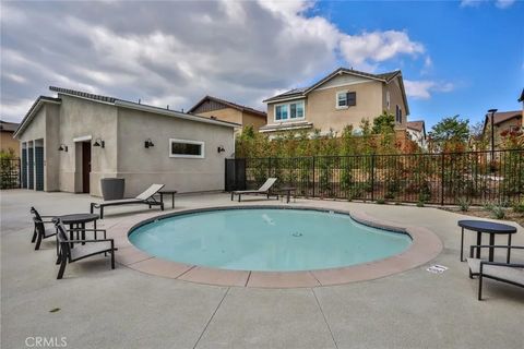 Tiny photo for 6392 Sierra Vista #5, Fontana, CA 92336 (MLS # CV26098237)