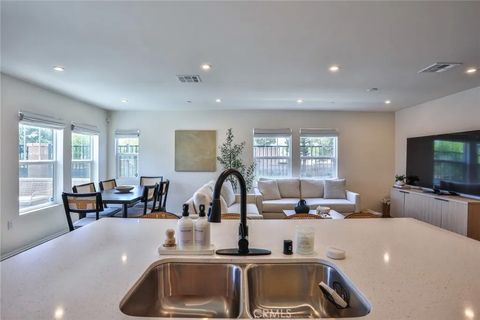Tiny photo for 6392 Sierra Vista #5, Fontana, CA 92336 (MLS # CV26098237)