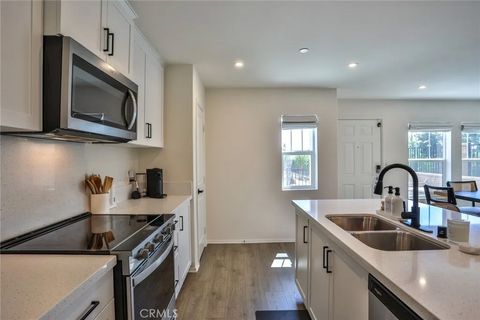 Tiny photo for 6392 Sierra Vista #5, Fontana, CA 92336 (MLS # CV26098237)