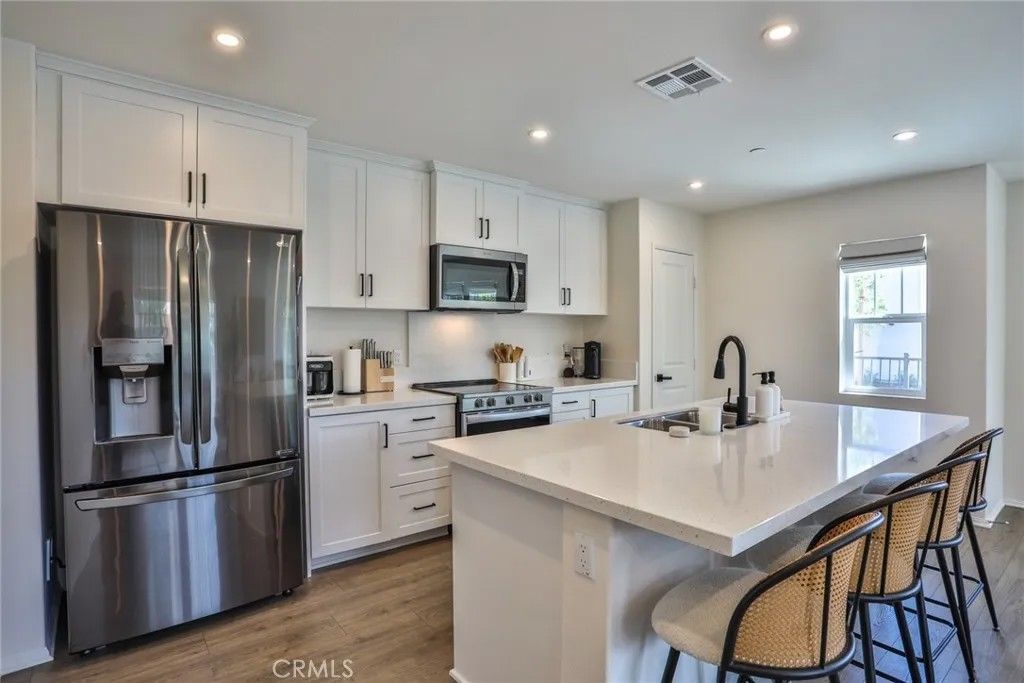 Photo of 6932 Sierra Vista #5, Fontana, CA 92336 (MLS # CV26098237)